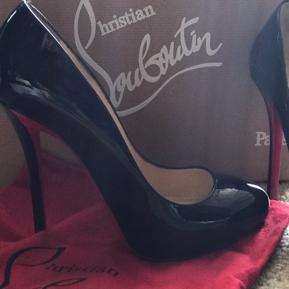 🔥Christian Louboutin Argotik🔥 - Picture 3 of 8